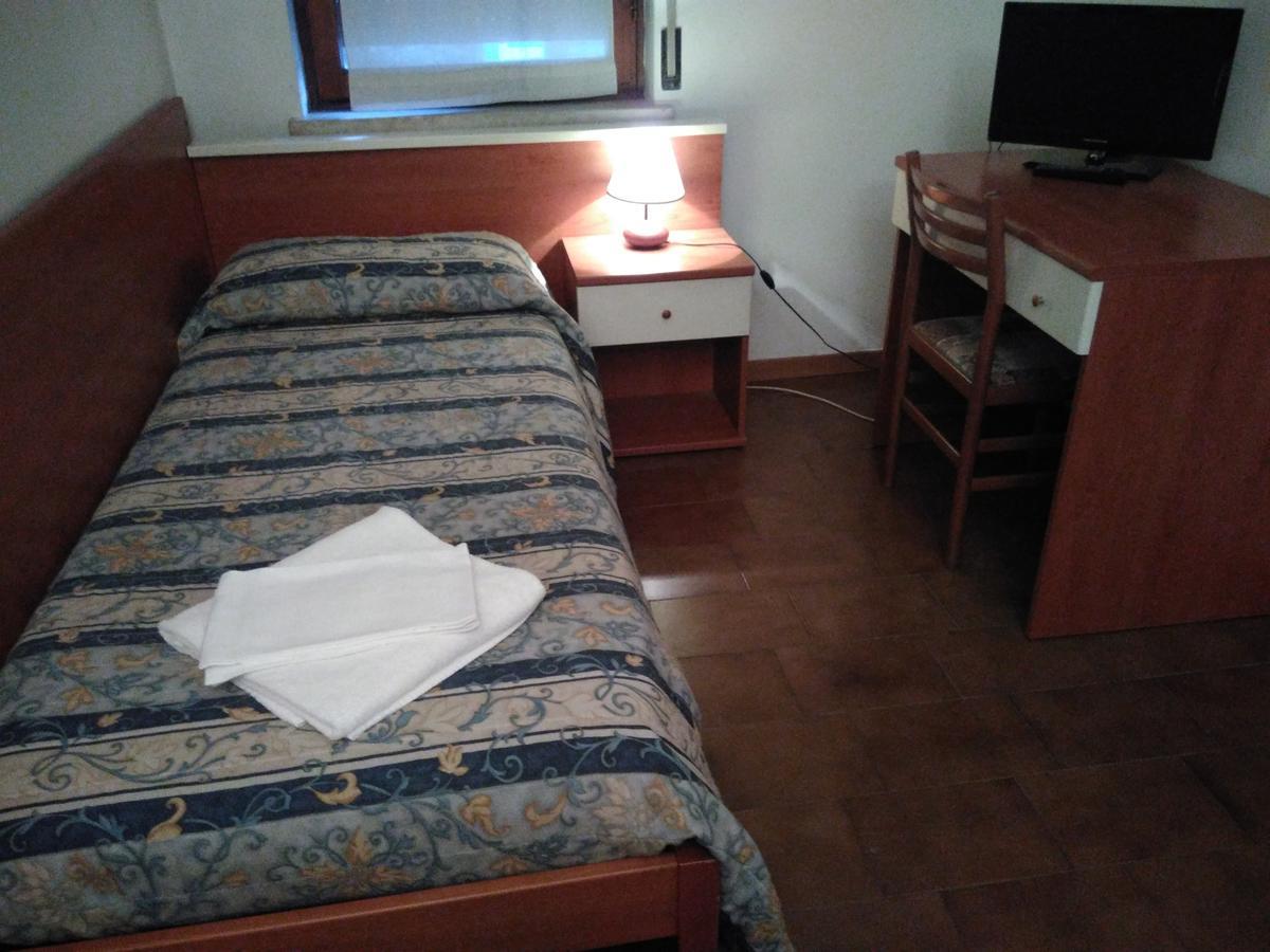 Hotel Elena Verona Buitenkant foto